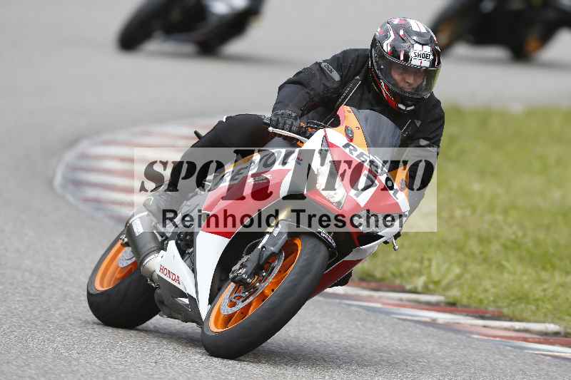 /Archiv-2024/14 25.04.2024 TZ Motorsport Training ADR/Gruppe gruen/7